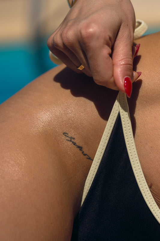 Contrast Bikini Tie Bottom